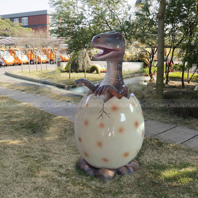 Dinosaur Egg Statue