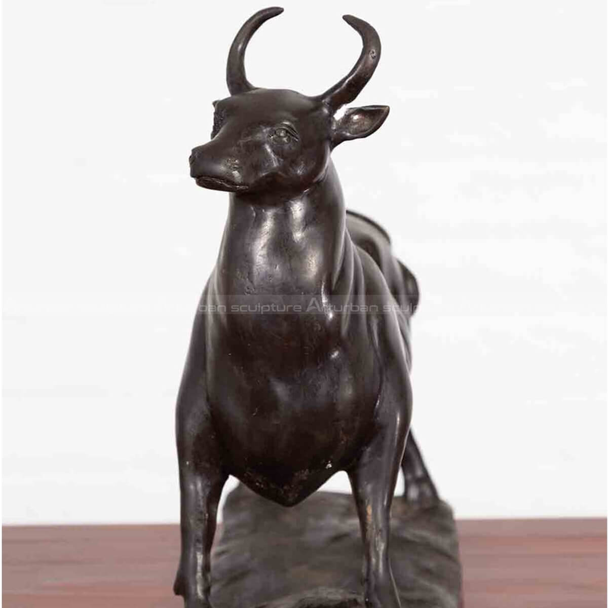 american bull statue