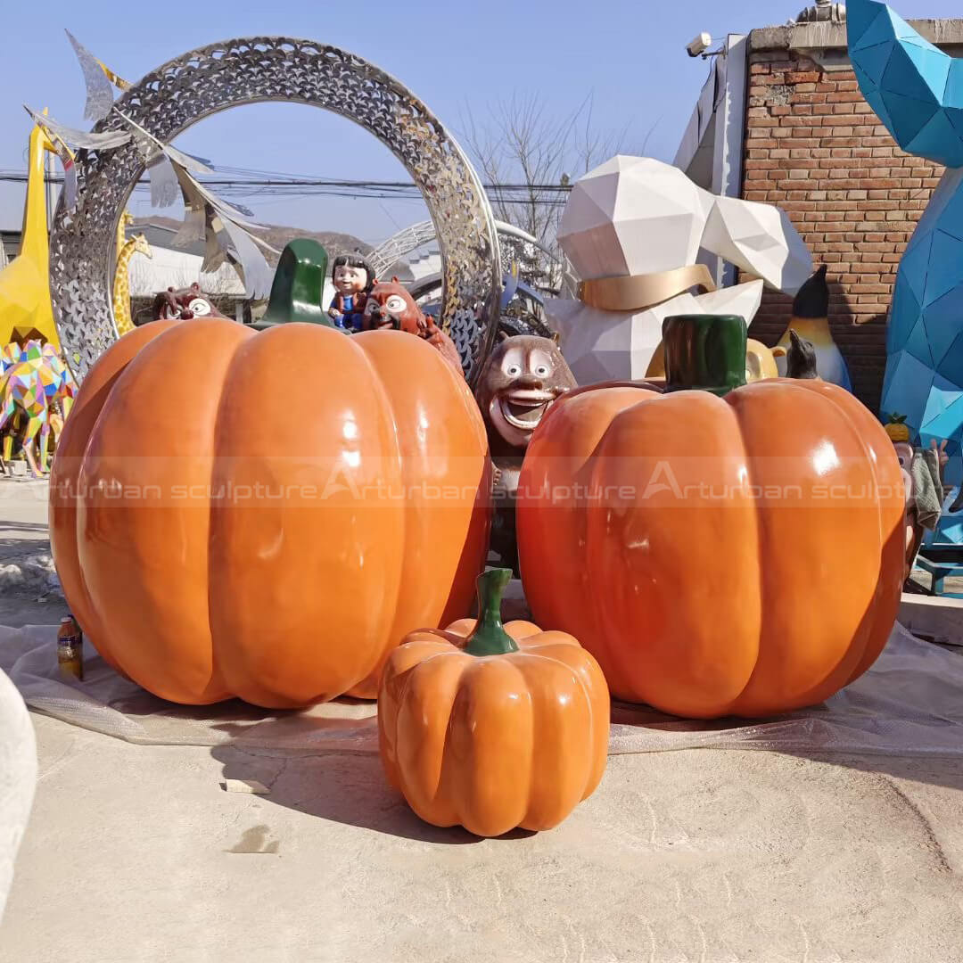 sculpture vegetables