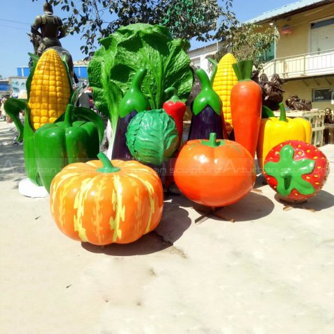 sculpture vegetables