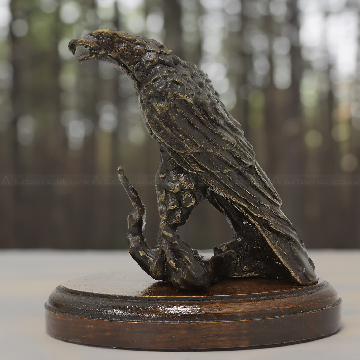 bronze american eagle sculpture