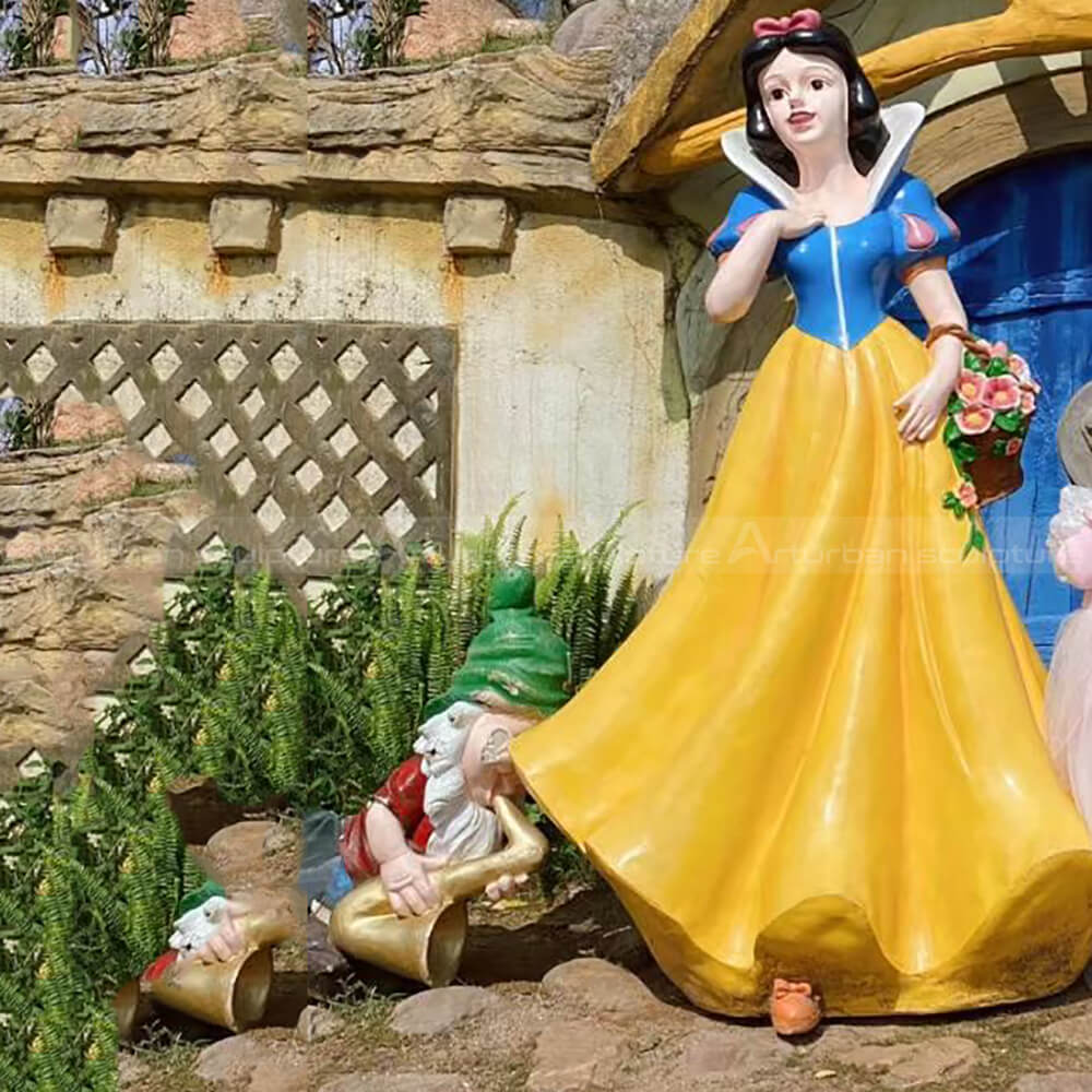 Disney Snow White Garden Statue