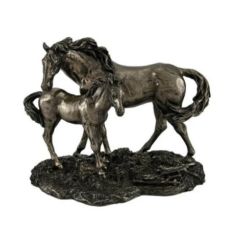 outdoor bronze horse sculptures