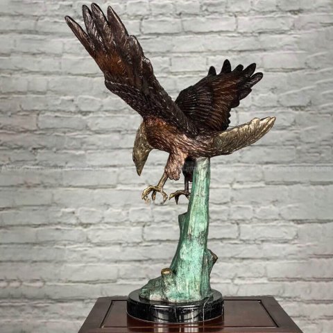 Eagle Sculpture Metal