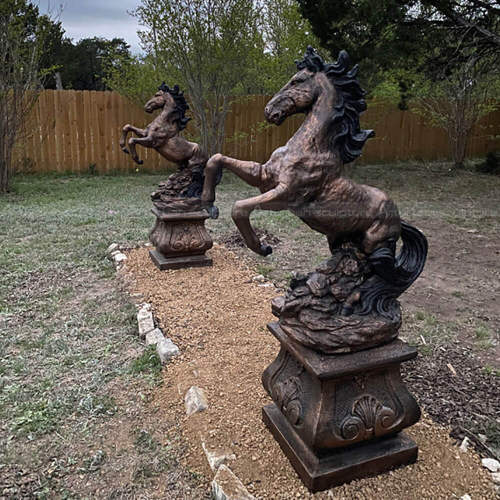 Horse Sculpture Outdoor